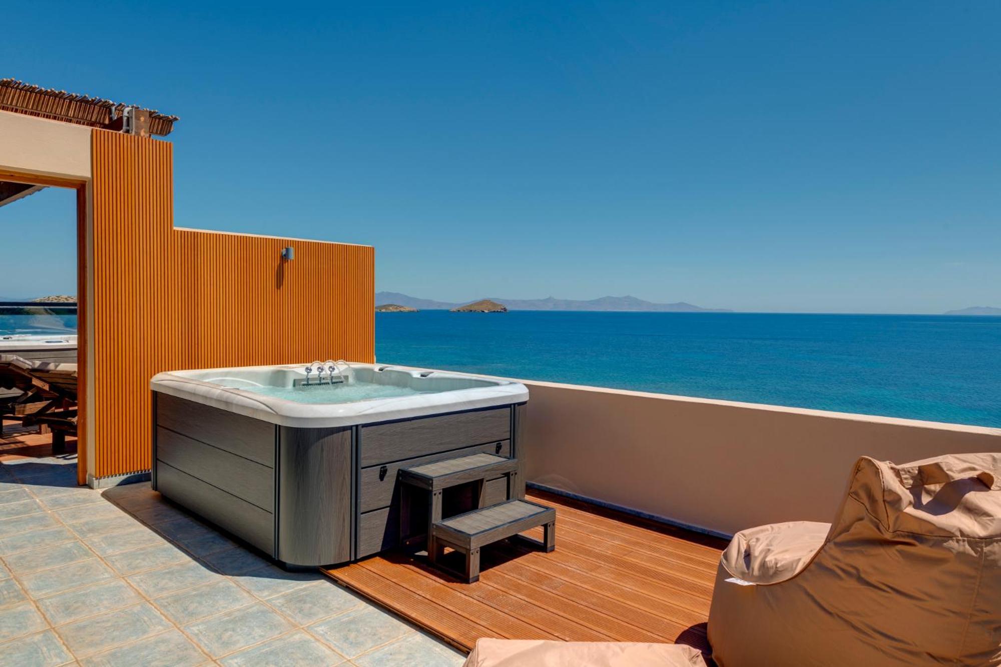 Lalari Beach Suites Vári Exterior foto