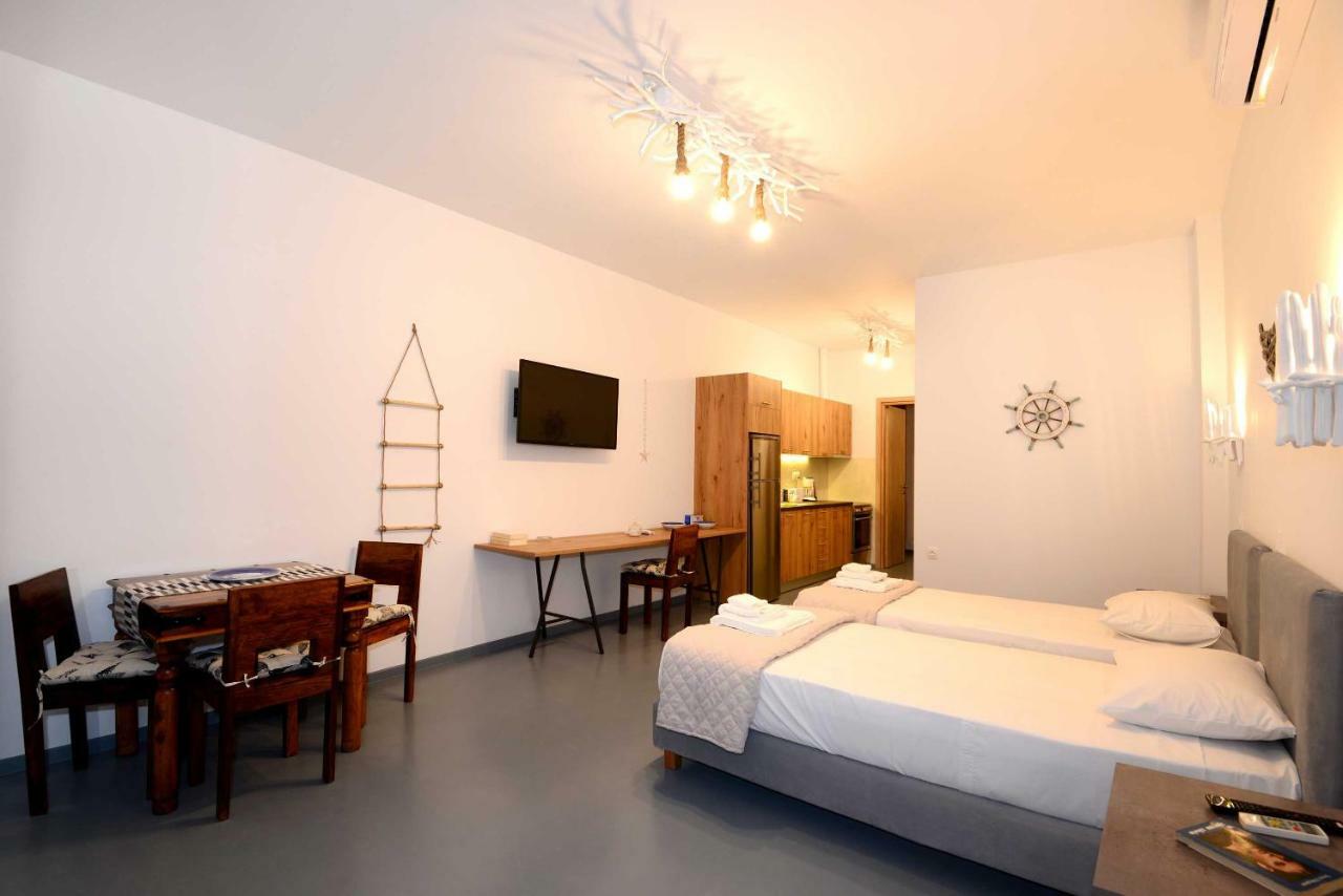 Lalari Beach Suites Vári Exterior foto